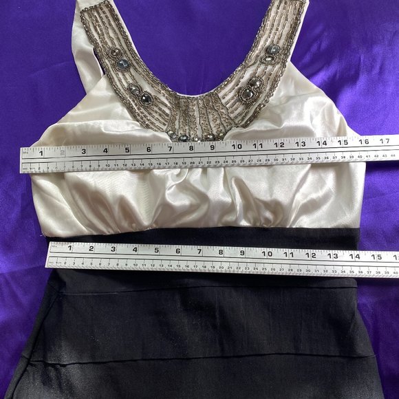 📌Trixxi Form Fitted Cocktail - Party - Homecoming Dress w/ Rich Beaded Neckline - Picture 8 of 13